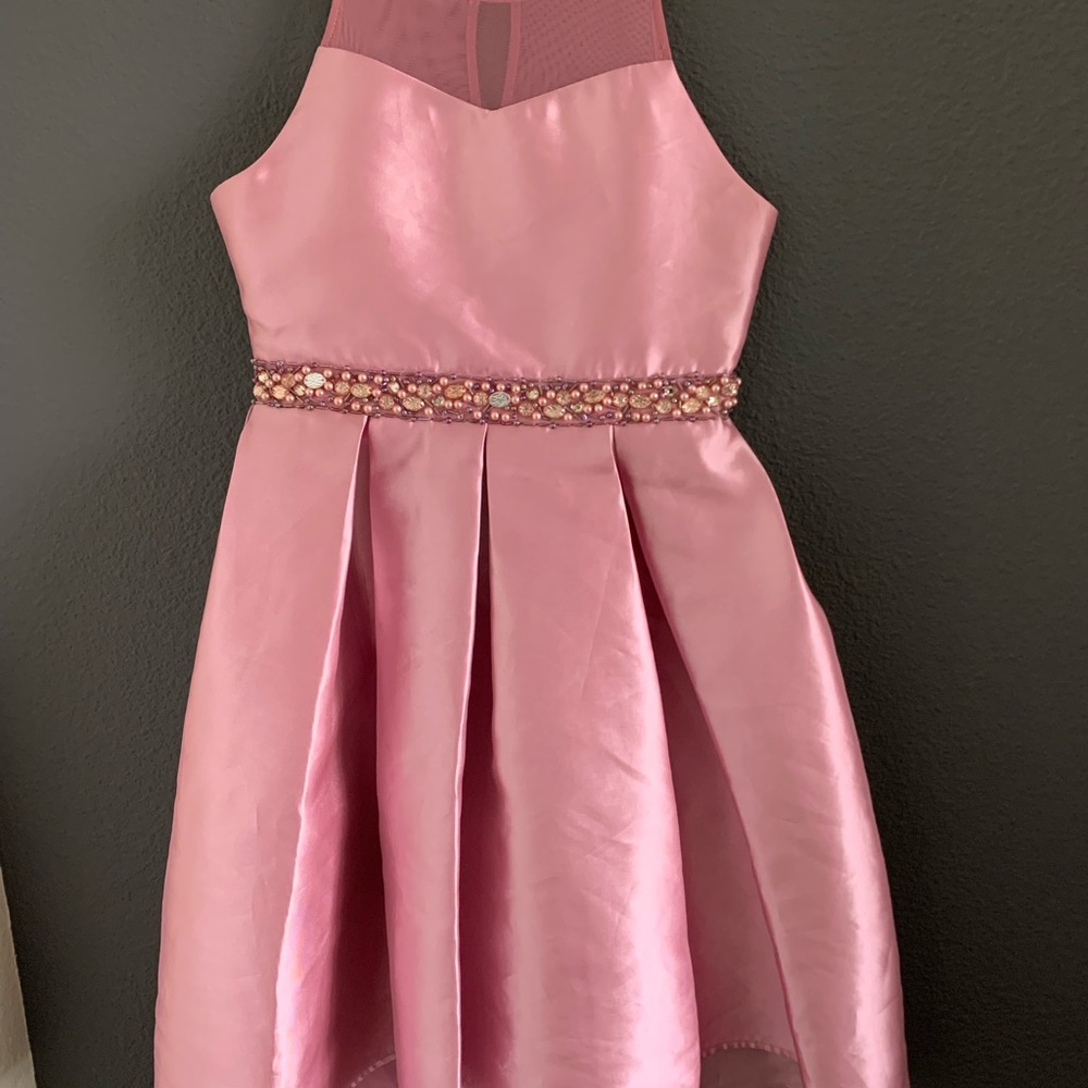 Stunning dress for any gathering